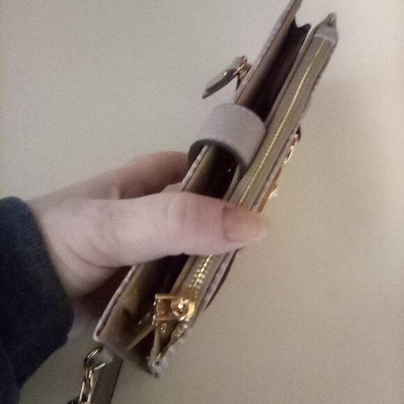 Anne Klein Tan Signature Wallet - Picture 5 of 12